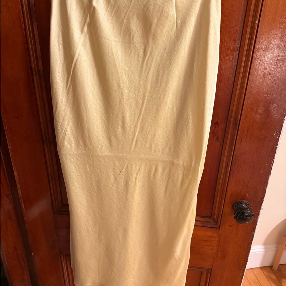 New! Madewell Soft Yellow Satin Skirt